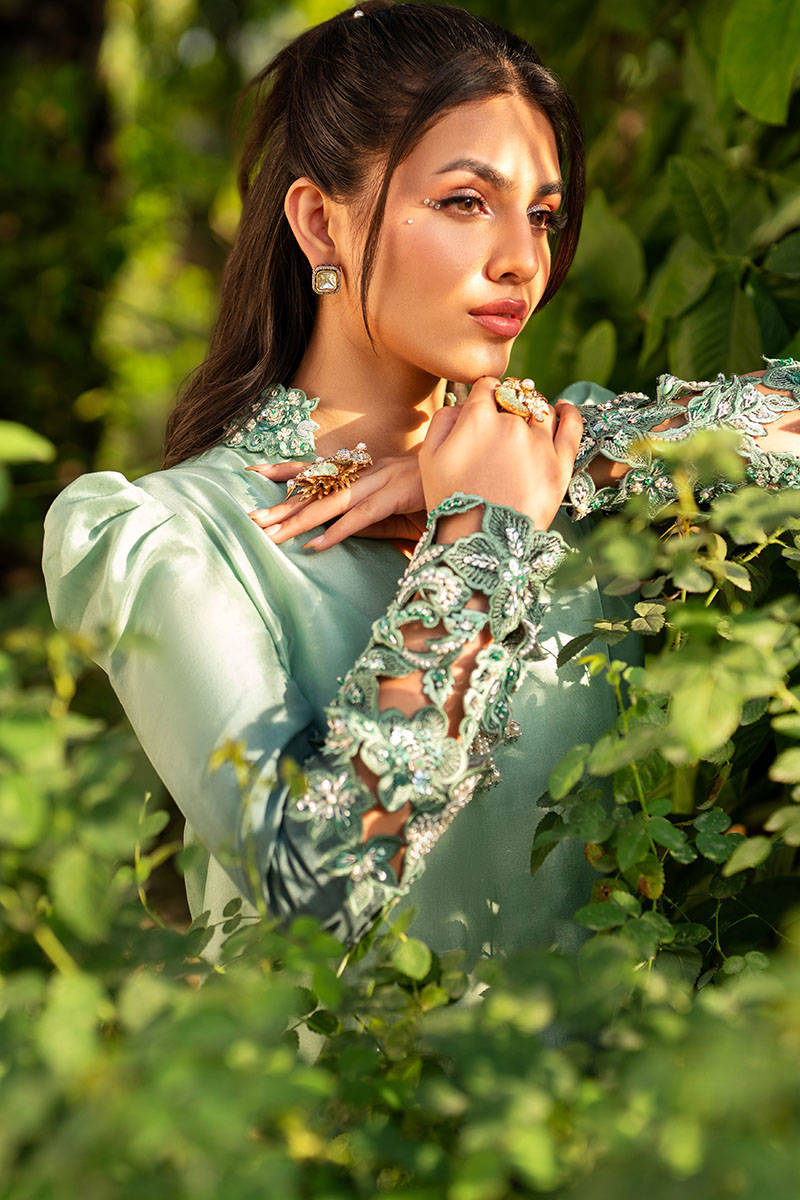 Shamooz Silk Printed Unstitched 3PC Suit – Premium Quality Collection 2025 MR
