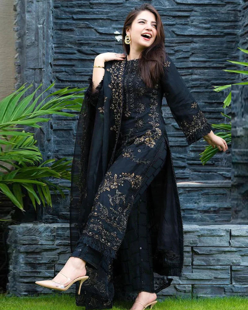 Angan Dhanak Embroidered Unstitched 3PC Suit – Winter Collection 2025 MR