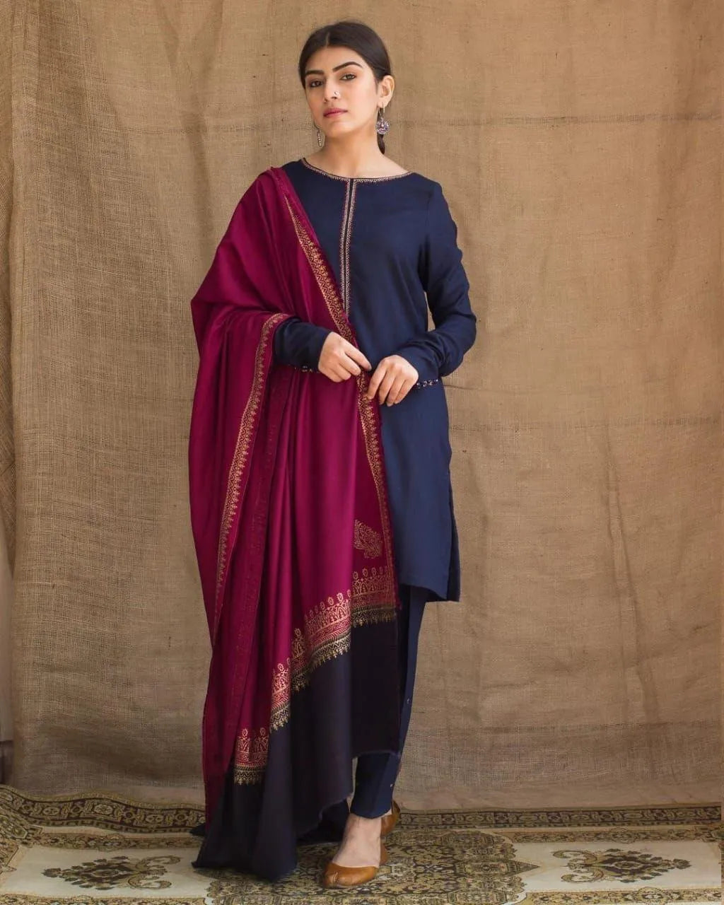 Embroidered Dhanak 3-Piece Suit – Blue 
