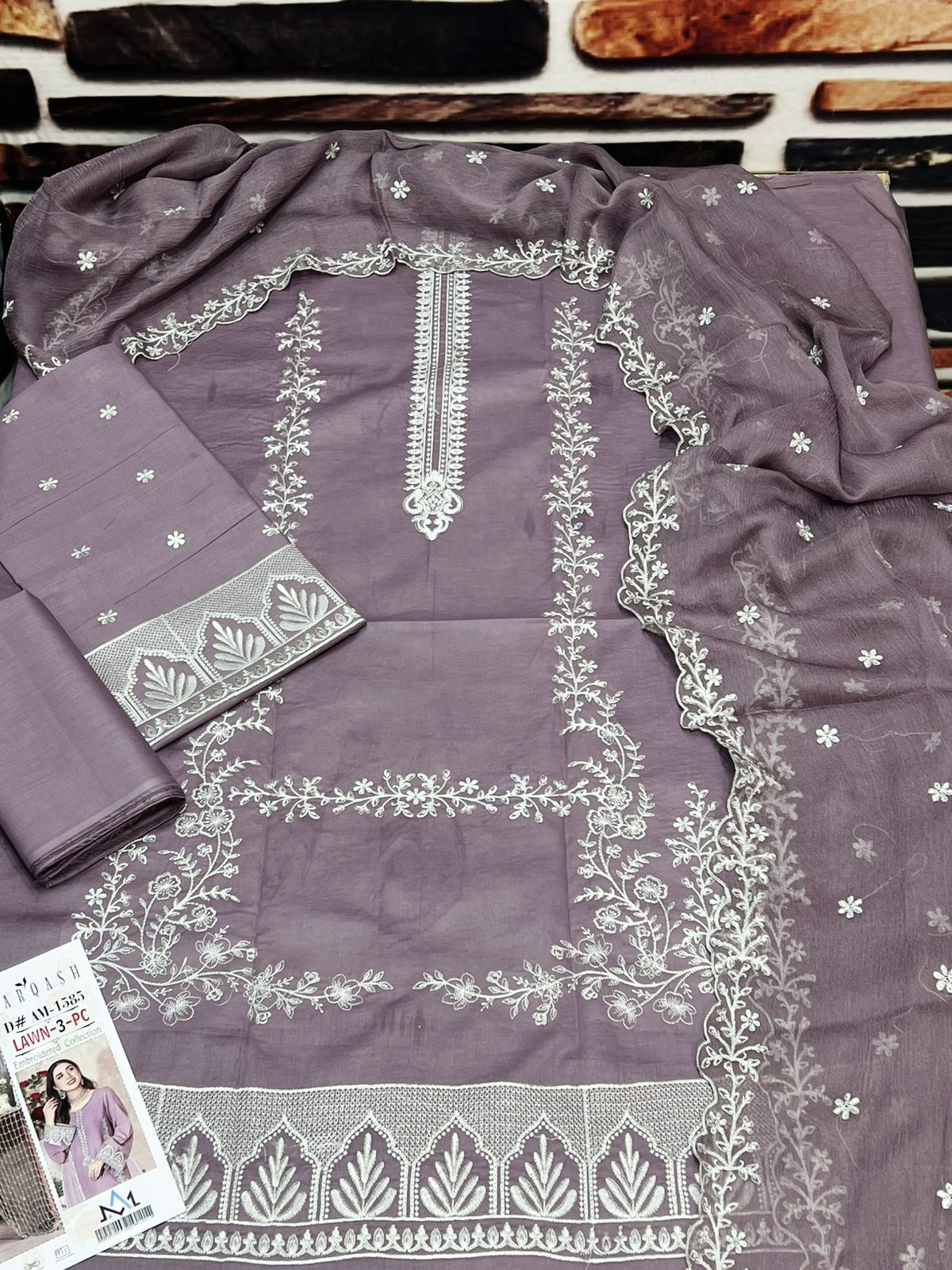 ZARQASH Features Premium Embroidered Dhanak  Elegant 3-Piece Suit AB