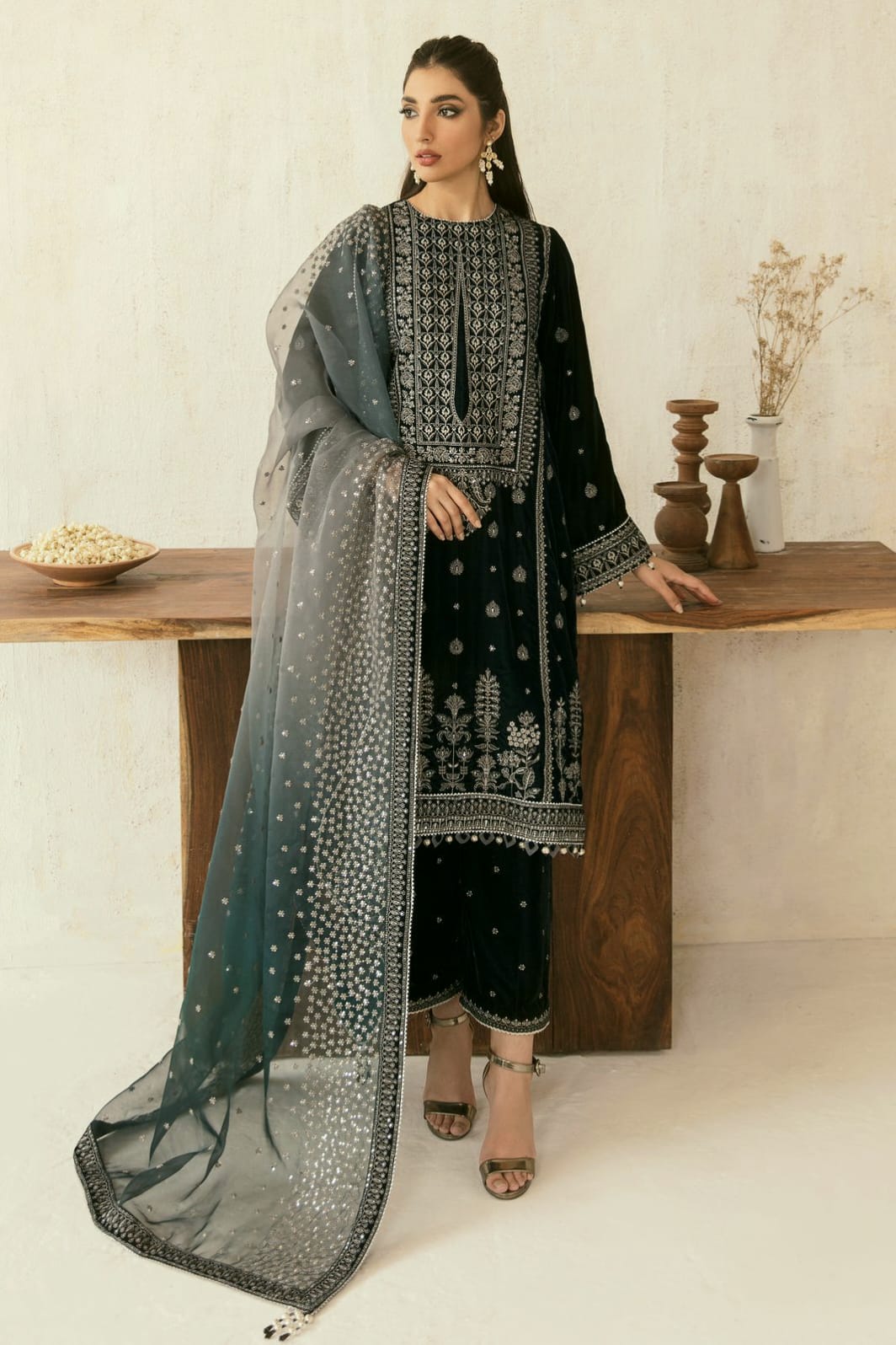 BRAND:JAZMIN velvet embroidered sequence luxury unstitched 3pc✓MR