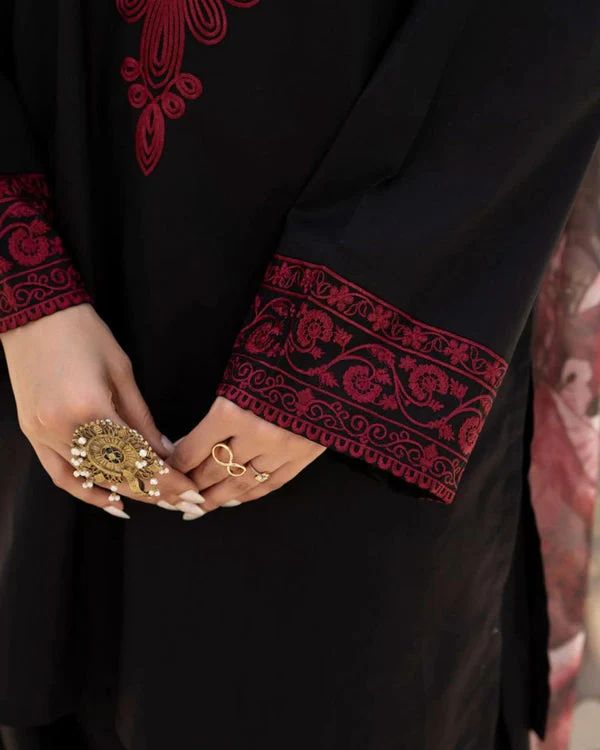 SAPPHIRE – Premium Air-Jet Dhanak 3PC Luxury Embroidered Suit AB