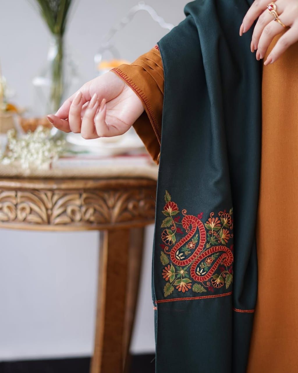 AISLING – Premium Air-Jet Dhanak 3PC Embroidered Suit AB