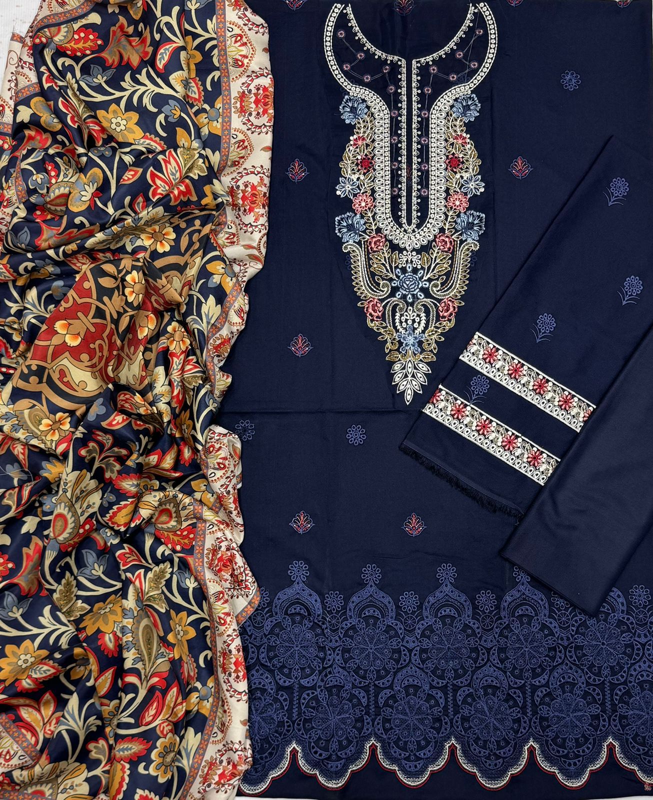 Dhanak – Premium Embroidered Collection 3 Pic Suit AB