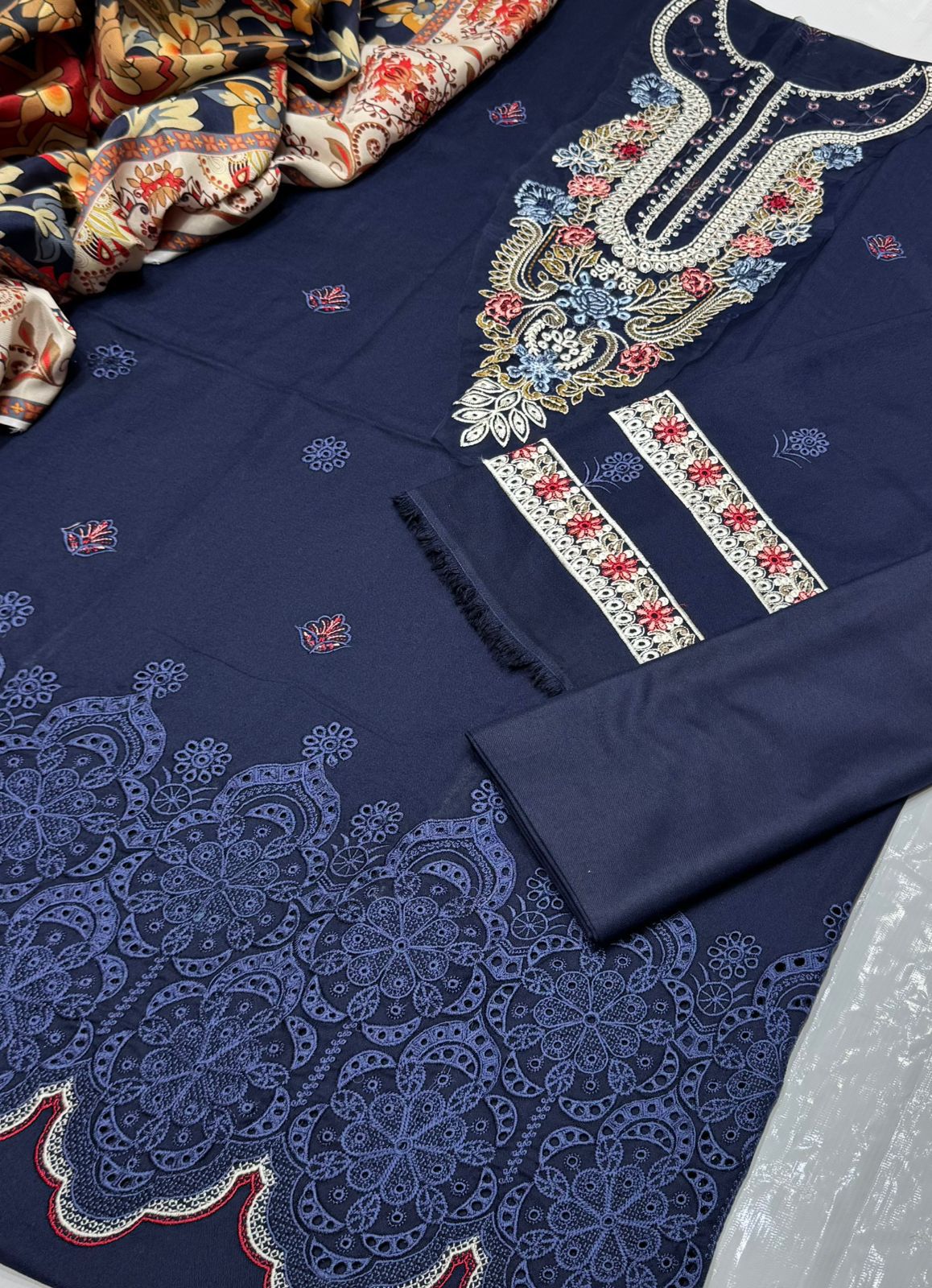 Dhanak – Premium Embroidered Collection 3 Pic Suit AB