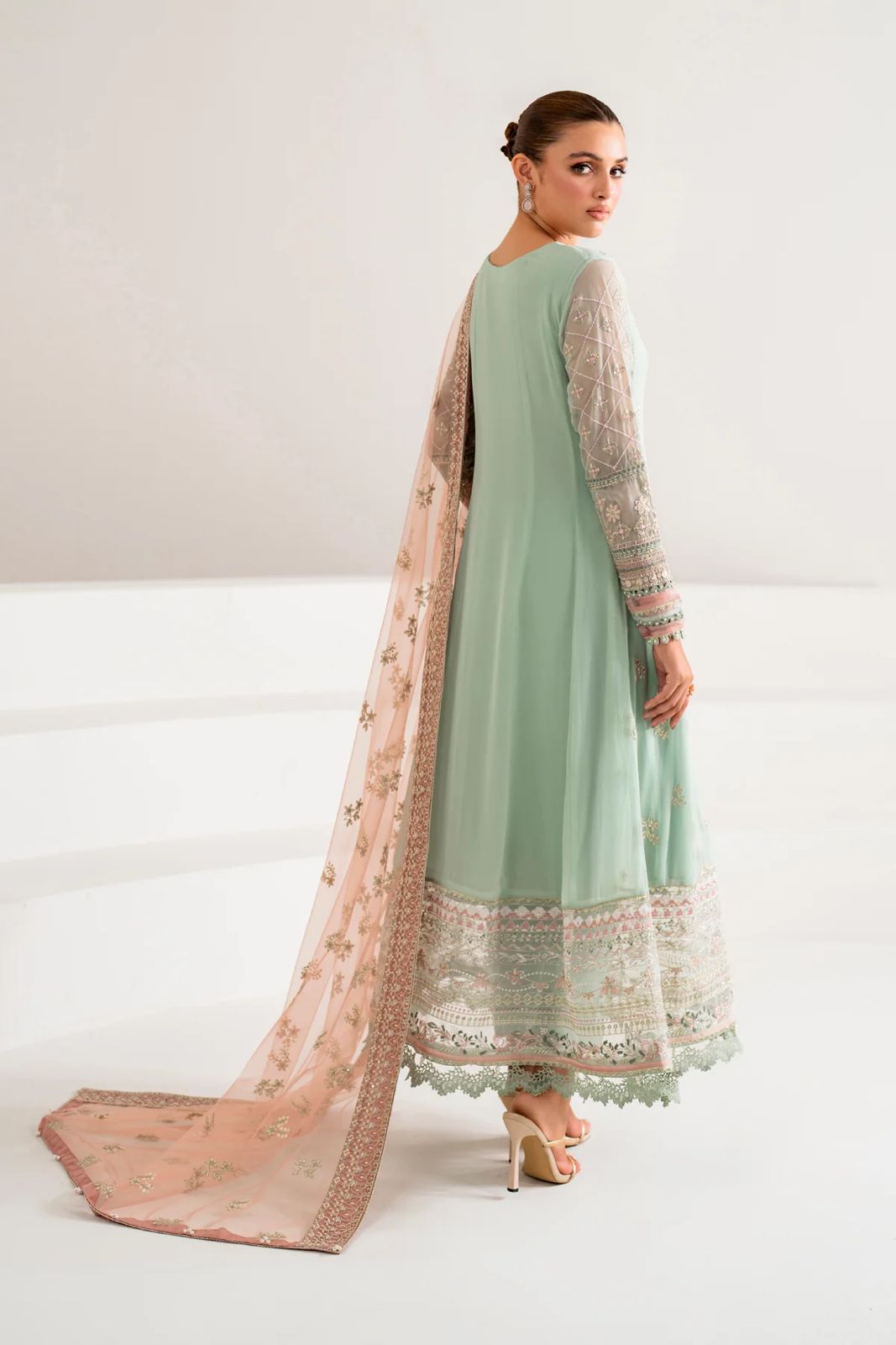 Brand: XENIA Chiffon 2025–2026 Luxury Unstitched 3-Piece Suit FBL