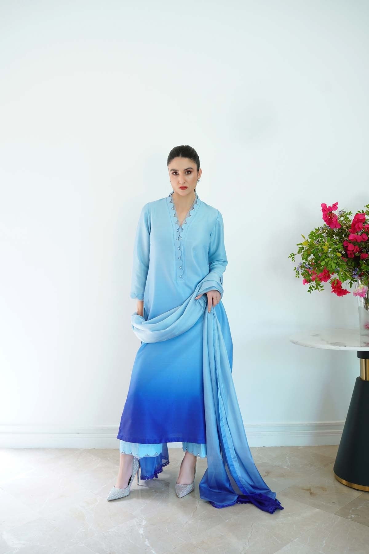 Hamooz Silk Printed Unstitched 3-Piece Suit – Premium Collection 2025 MR