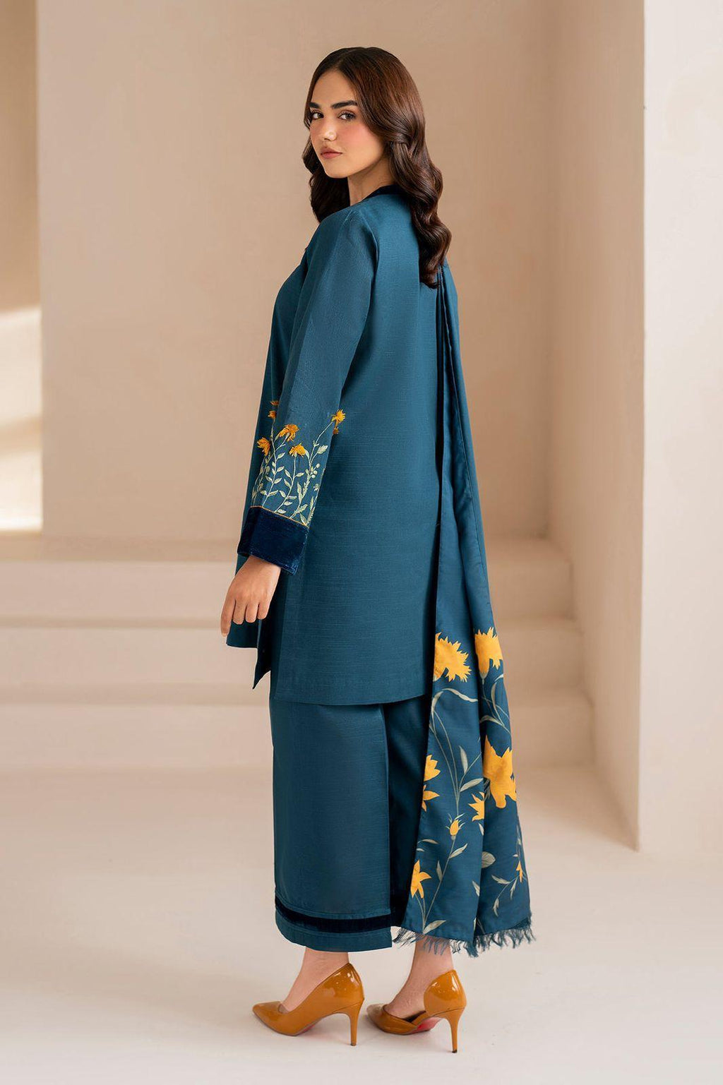 Embroidered Lawn 3-Piece Suit – Blue