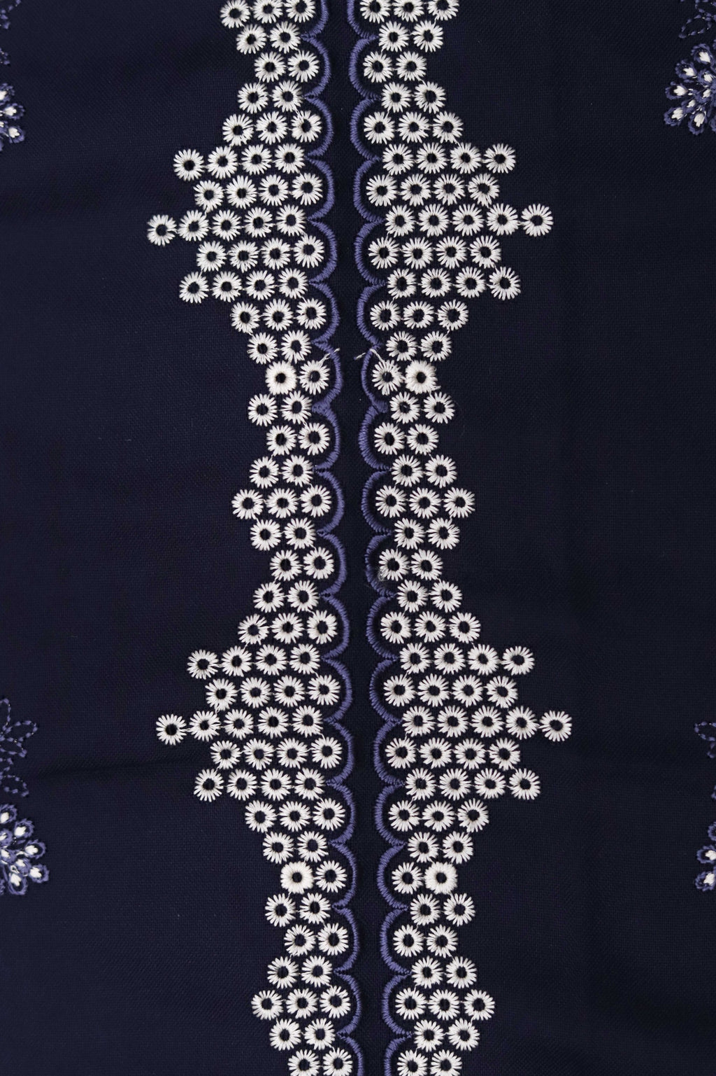 Maria B Winter Collection 2025 – Dhanak Embroidered 3PC Suit Unstitched AB